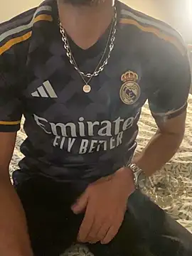 Snapshot of harpeur93 chatting on 02/19/25, 02:55 harpeur93 online show from 02/19/25, 02:55