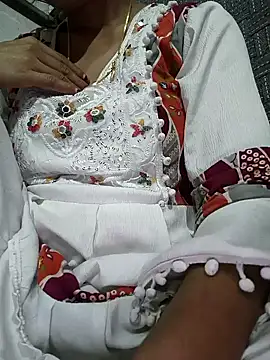 lovely----bhabhi online show from 02/11/26, 01:32