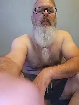 Snapshot of HardSteele97 chatting on 06/06/26, 11:37 HardSteele97 online show from 06/06/26, 11:37