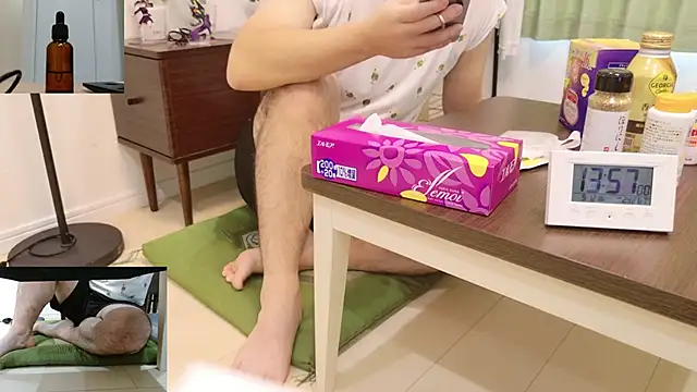 YARASERO-kun online show from 09/12/25, 04:56