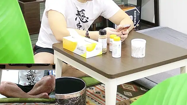 YARASERO-kun online show from 02/28/26, 12:06