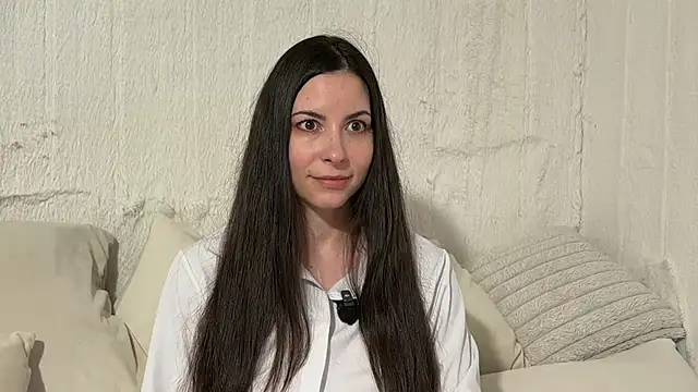 SandraSchon online show from 04/23/26, 06:43