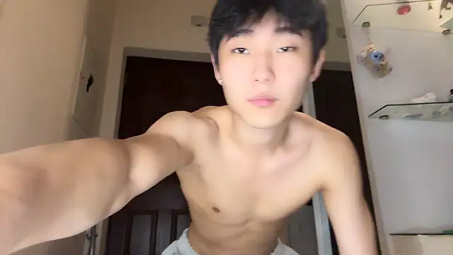 Snapshot of Brian_Stars chatting on 12/18/25, 08:48 Brian Stars online show from 12/18/25, 08:48