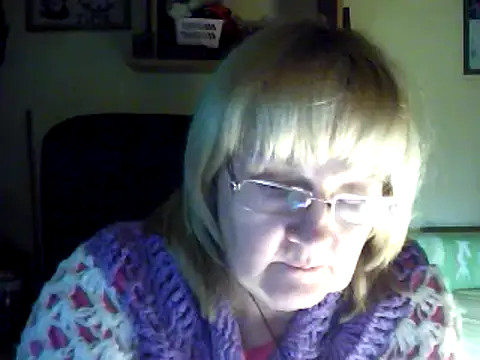 Snapshot of Violet5364 chatting on 02/12/25, 07:13 Violet5364 online show from 02/12/25, 07:13