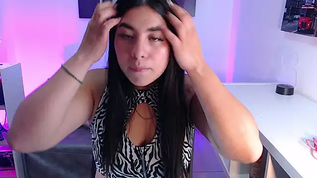 emily jewell1 online show from 02/07/26, 11:36