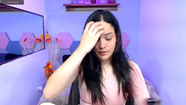 Snapshot of Lana_Pearce chatting on 02/20/25, 01:08 Lana Pearce online show from 02/20/25, 01:08