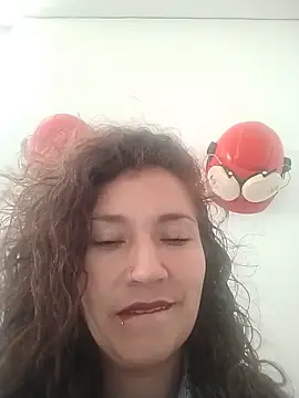 Snapshot of Cielo_carpentier69 chatting on 06/11/26, 04:38 Cielo carpentier69 online show from 06/11/26, 04:38
