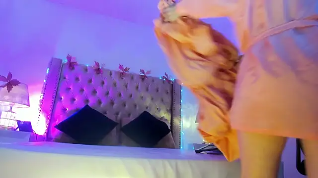 CandieGilson   online show from 03/26/26, 11:27