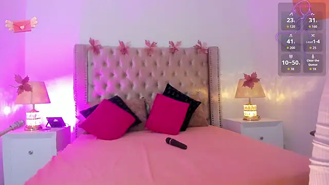 CandieGilson   online show from 03/29/26, 12:05