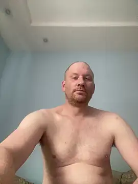 Krzysiekg123 online show from 02/15/26, 01:20