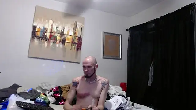 Snapshot of TommyDoggg chatting on 05/01/26, 02:16 TommyDoggg online show from 05/01/26, 02:16