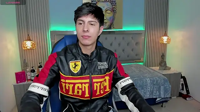 Estiv18  online show from 11/27/25, 04:58