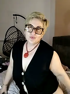 Snapshot of Pumabionda chatting on 03/08/25, 12:11 Pumabionda online show from 03/08/25, 12:11