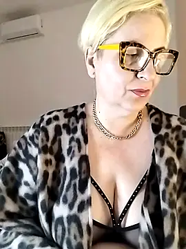 Snapshot of Pumabionda chatting on 03/06/26, 03:19 Pumabionda online show from 03/06/26, 03:19