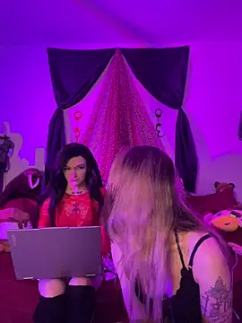 Lexi-Lillies online show from 02/13/25, 04:43