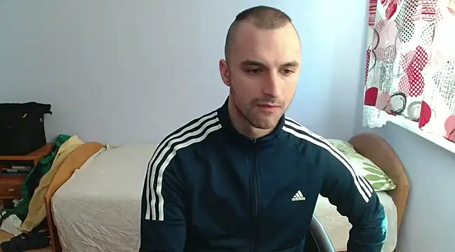 OskarBreno online show from 02/11/25, 02:24