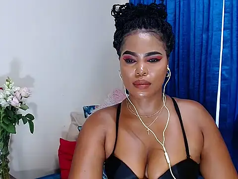 Snapshot of Sadehx chatting on 03/08/25, 03:24 Sadehx online show from 03/08/25, 03:24