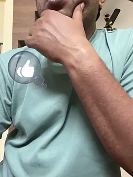 Snapshot of Kristi_Uniq chatting on 02/11/25, 05:50 Kristi Uniq online show from 02/11/25, 05:50