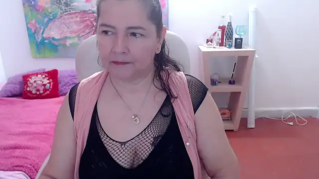 Snapshot of leonela_69 chatting on 01/14/26, 01:22 leonela 69 online show from 01/14/26, 01:22