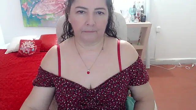 Snapshot of leonela_69 chatting on 02/28/26, 12:44 leonela 69 online show from 02/28/26, 12:44