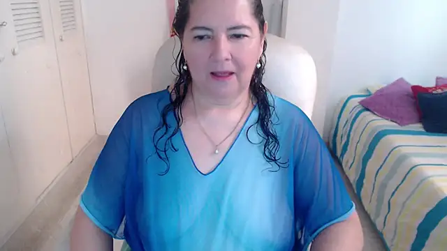 leonela 69 online show from 05/22/26, 08:58