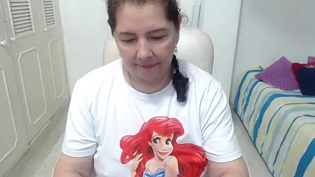 leonela 69 online show from 05/26/26, 02:07