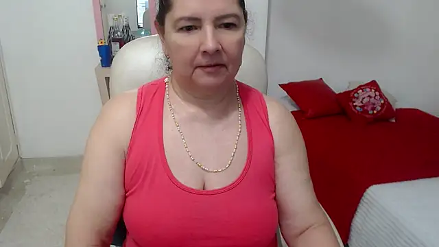 leonela 69 online show from 06/04/26, 10:21