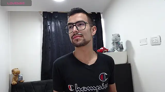 Snapshot of Demian_val chatting on 02/10/26, 11:58 Demian val online show from 02/10/26, 11:58