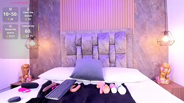 Snapshot of natasha_steele chatting on 02/11/26, 10:48 natasha steele online show from 02/11/26, 10:48