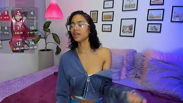 Snapshot of Alice_simmons chatting on 11/27/25, 01:35 Alice simmons online show from 11/27/25, 01:35