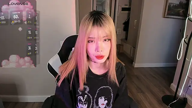 Pakk Minni online show from 03/16/25, 12:11