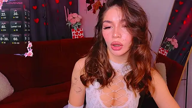 Caroline  Brown online show from 02/19/25, 01:29