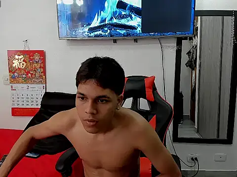 David Gil19 online show from 02/15/25, 03:28