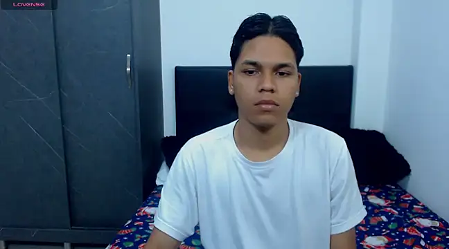 David Gil19 online show from 03/14/25, 03:59