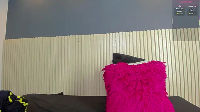 Snapshot of Aida-nicolle chatting on 11/08/25, 09:53 Aida-nicolle online show from 11/08/25, 09:53