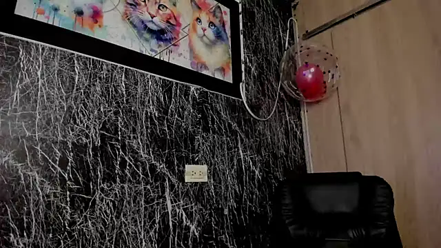 Snapshot of Bellota_Girl chatting on 02/26/25, 08:54 Bellota Girl online show from 02/26/25, 08:54