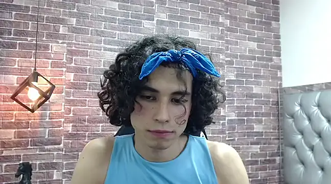 andrea ocasio online show from 02/15/25, 04:34