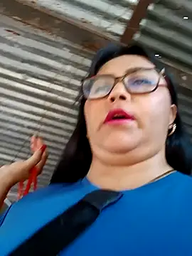 promiscuous-indecent-momm online show from 02/25/25, 08:30