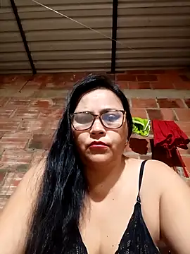 promiscuous-indecent-momm online show from 11/25/25, 10:48