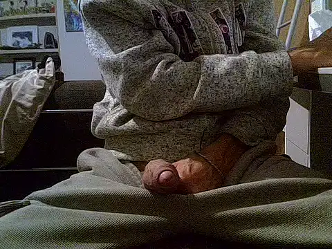 createur34 online show from 10/02/25, 08:05