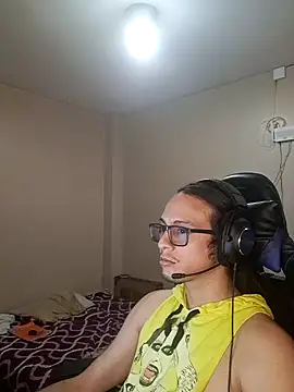 cholitohermoso online show from 02/20/25, 04:46