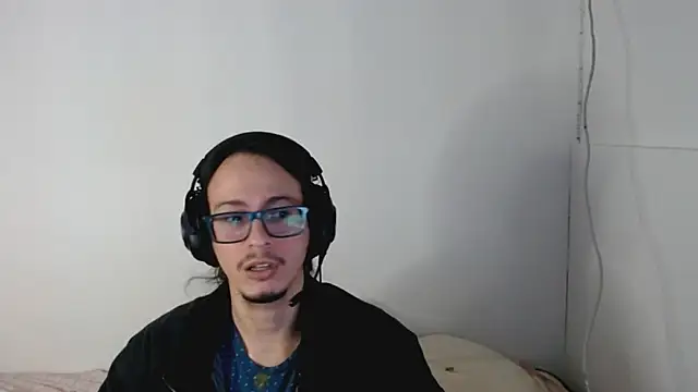 cholitohermoso online show from 10/27/25, 03:27