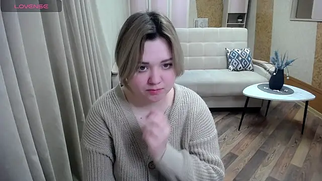 Snapshot of Finna_39 chatting on 02/13/25, 03:46 Finna 39 online show from 02/13/25, 03:46