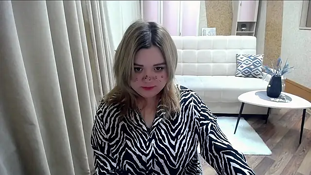 Snapshot of Finna_39 chatting on 02/20/25, 11:32 Finna 39 online show from 02/20/25, 11:32