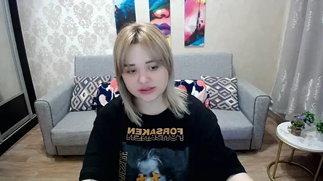 Snapshot of Finna_39 chatting on 10/06/25, 10:40 Finna 39 online show from 10/06/25, 10:40