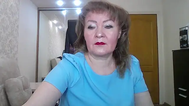 Snapshot of Victoria_secrets_ chatting on 02/17/25, 05:14 Victoria secrets online show from 02/17/25, 05:14