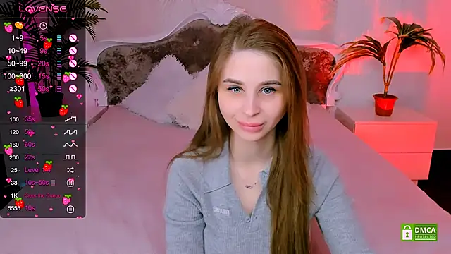 Snapshot of EvaRodi chatting on 03/09/25, 11:14 EvaRodi online show from 03/09/25, 11:14