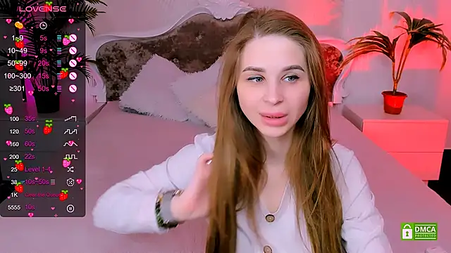 Snapshot of EvaRodi chatting on 03/10/25, 11:06 EvaRodi online show from 03/10/25, 11:06