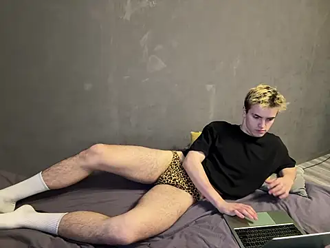 EdwinBlaze online show from 02/14/25, 11:21