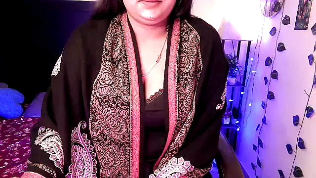 Snapshot of megancatluna chatting on 01/07/26, 07:11 megancatluna online show from 01/07/26, 07:11